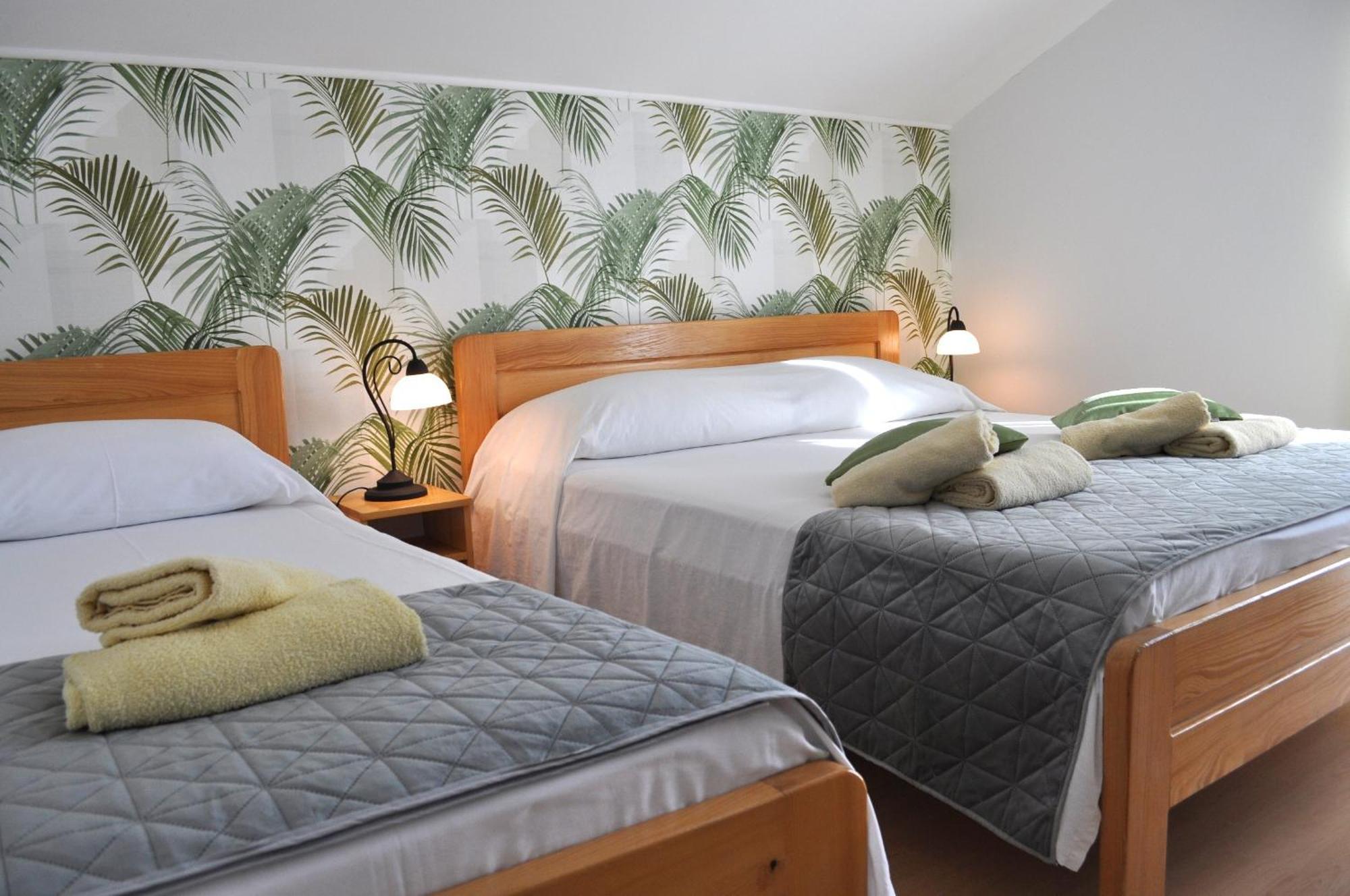 Bed and breakfast Hollywood 3*